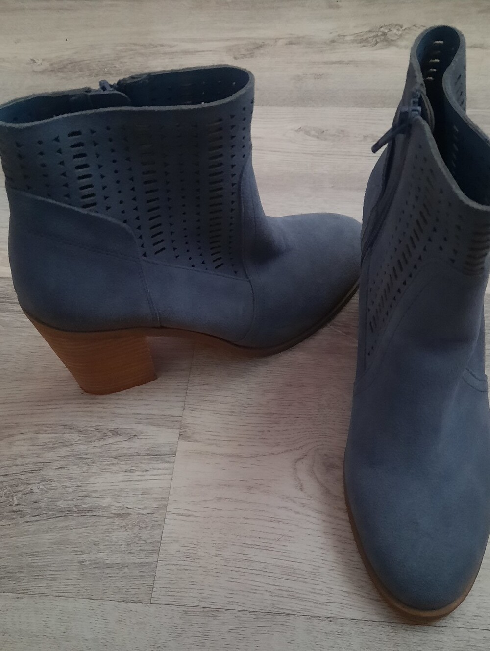 Crown Vintage Blue Suede Ankle Boots